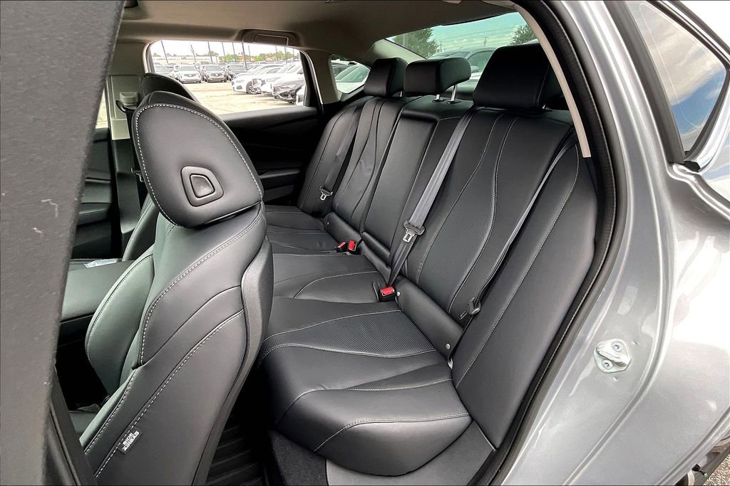 New 2025 Acura TLX w/ Technology Package FWD image 21