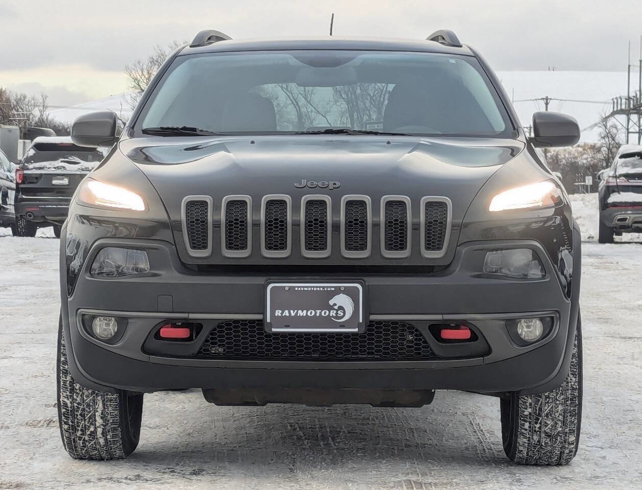 Used 2016 Jeep Cherokee Trailhawk w/ Cold Weather Group image 7