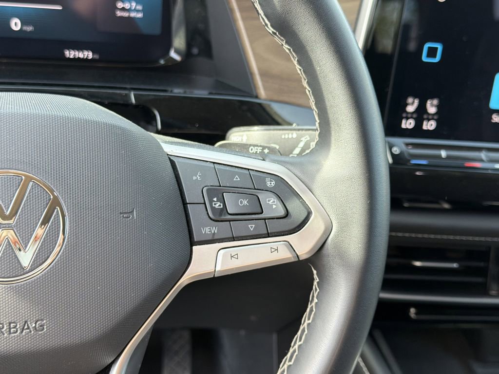 Used 2024 Volkswagen Atlas SE AWD/4WD image 24