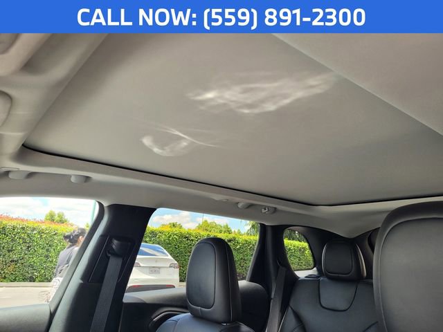 Used 2023 Jeep Cherokee Altitude Lux w/ Lux Elite Package AWD/4WD image 8