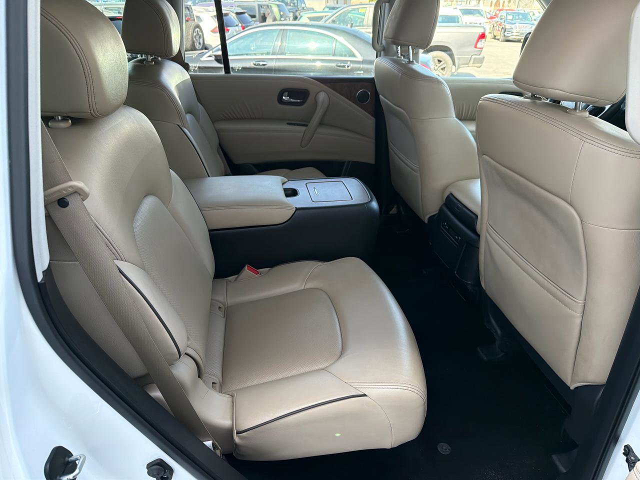 Used 2022 Nissan Armada SL w/ Captain's Chairs Package image 13