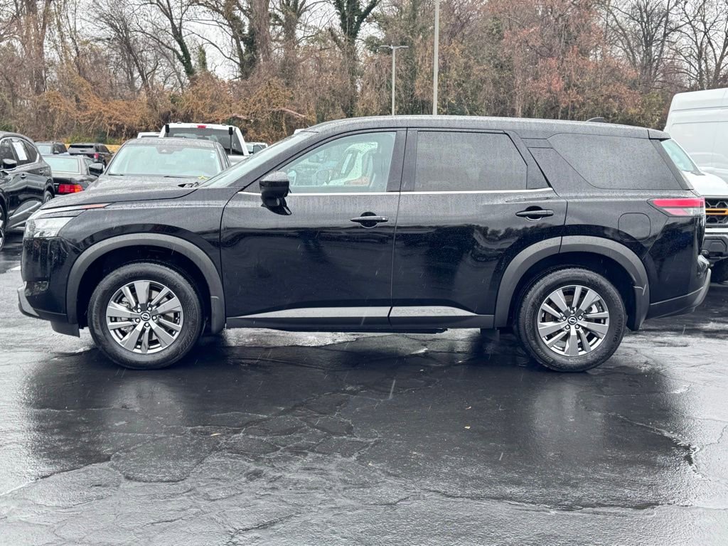 Used 2025 Nissan Pathfinder S AWD/4WD video 3
