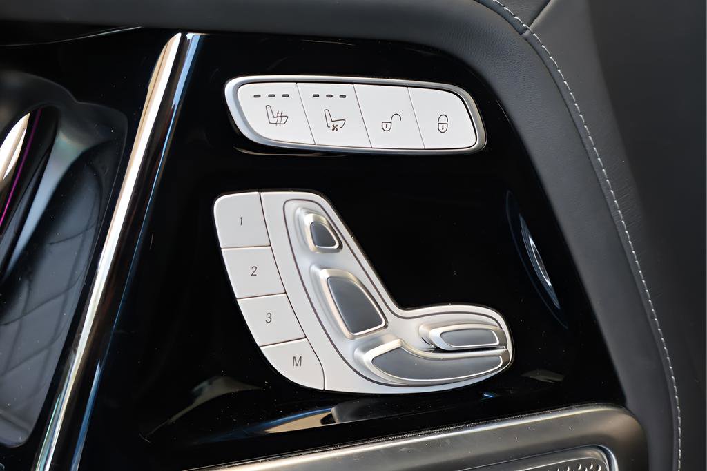 Used 2023 Mercedes-Benz G 63 AMG 4MATIC image 11