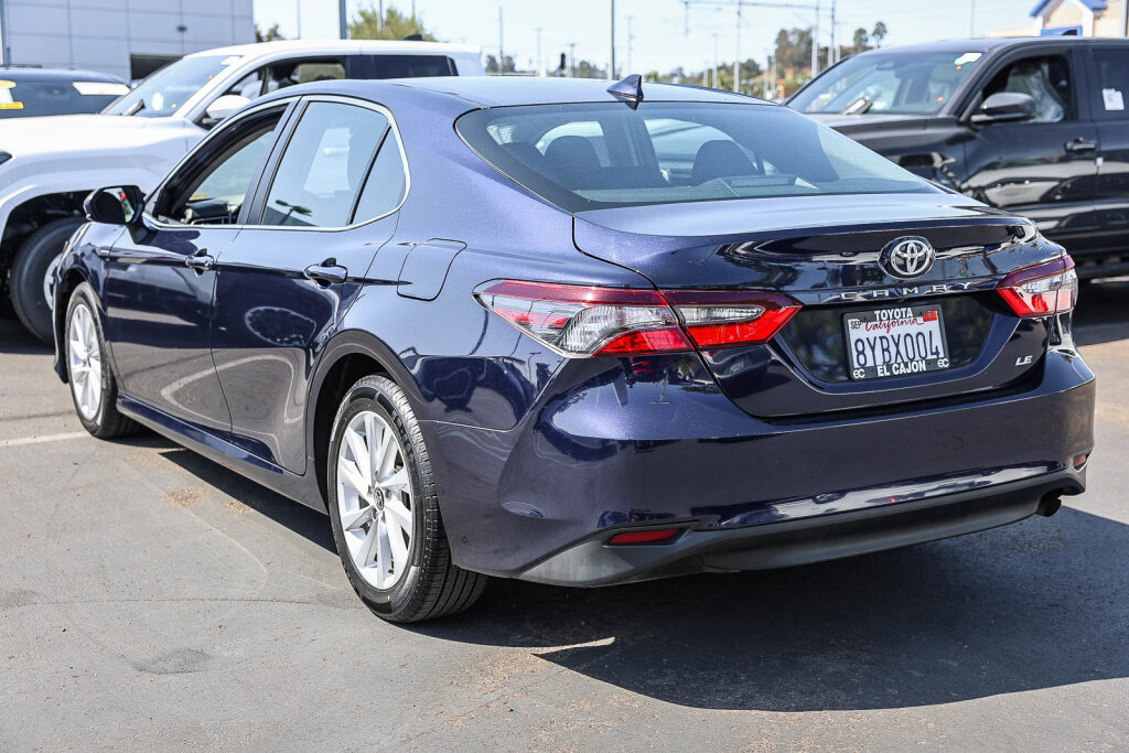Certified 2022 Toyota Camry LE FWD image 20