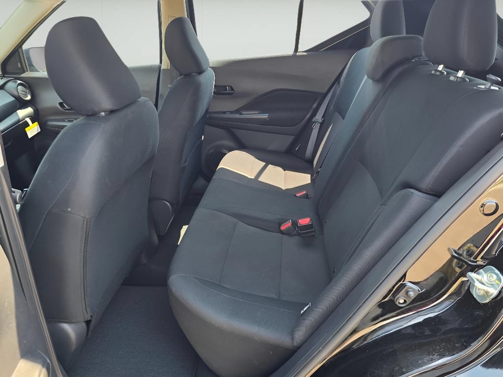 Used 2025 Nissan Kicks Play S w/ Interior Electronics Package FWD image 11