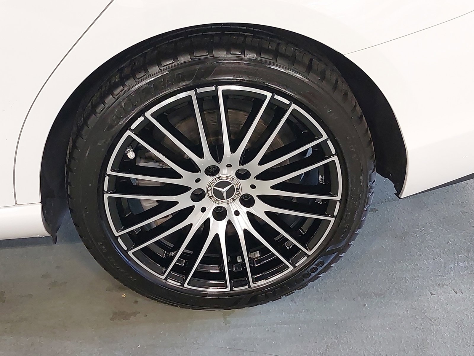 Used 2024 Mercedes-Benz C 300 4MATIC Sedan image 34