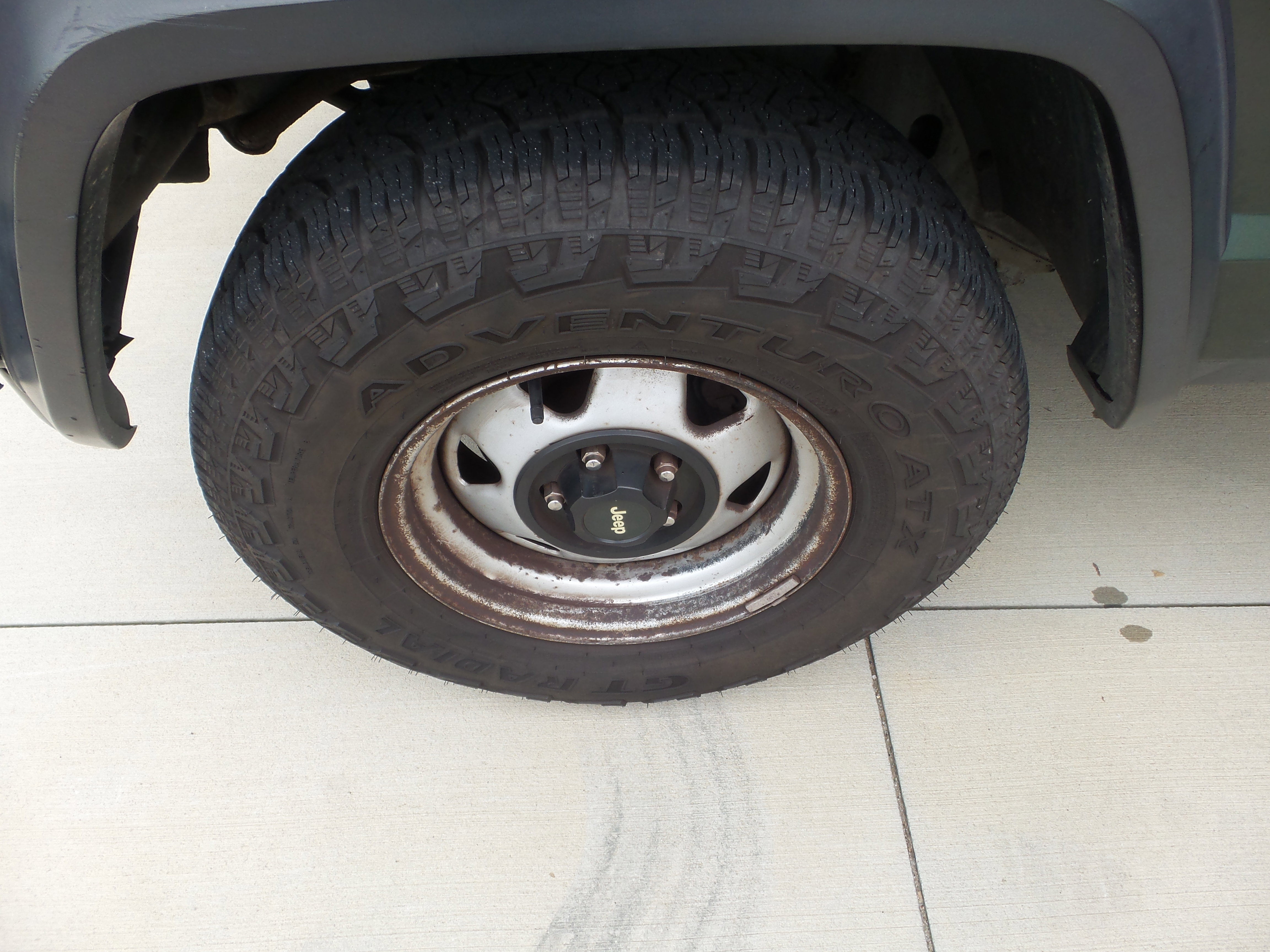 Used 1996 Jeep Cherokee SE image 23