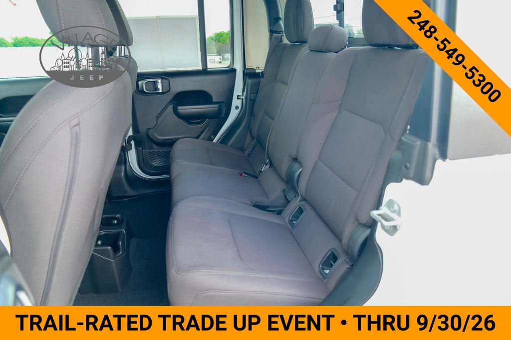 Used 2022 Jeep Gladiator Sport AWD/4WD image 13