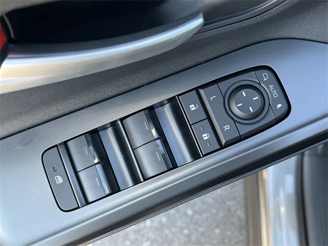 New 2026 Subaru Solterra Premium image 25