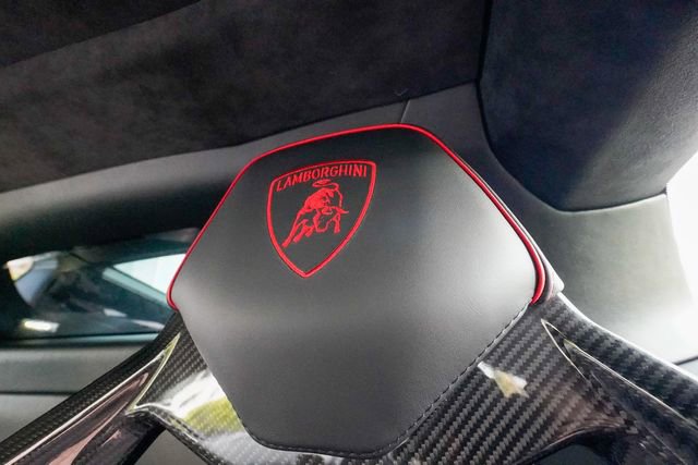 Used 2022 Lamborghini Huracan EVO image 58