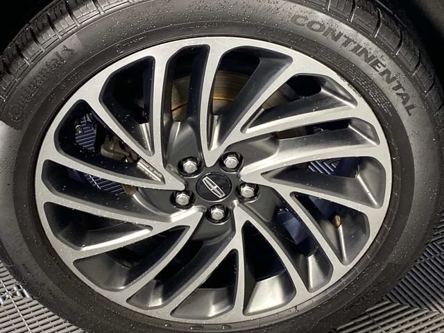 Used 2019 Lincoln Nautilus Reserve AWD/4WD image 32