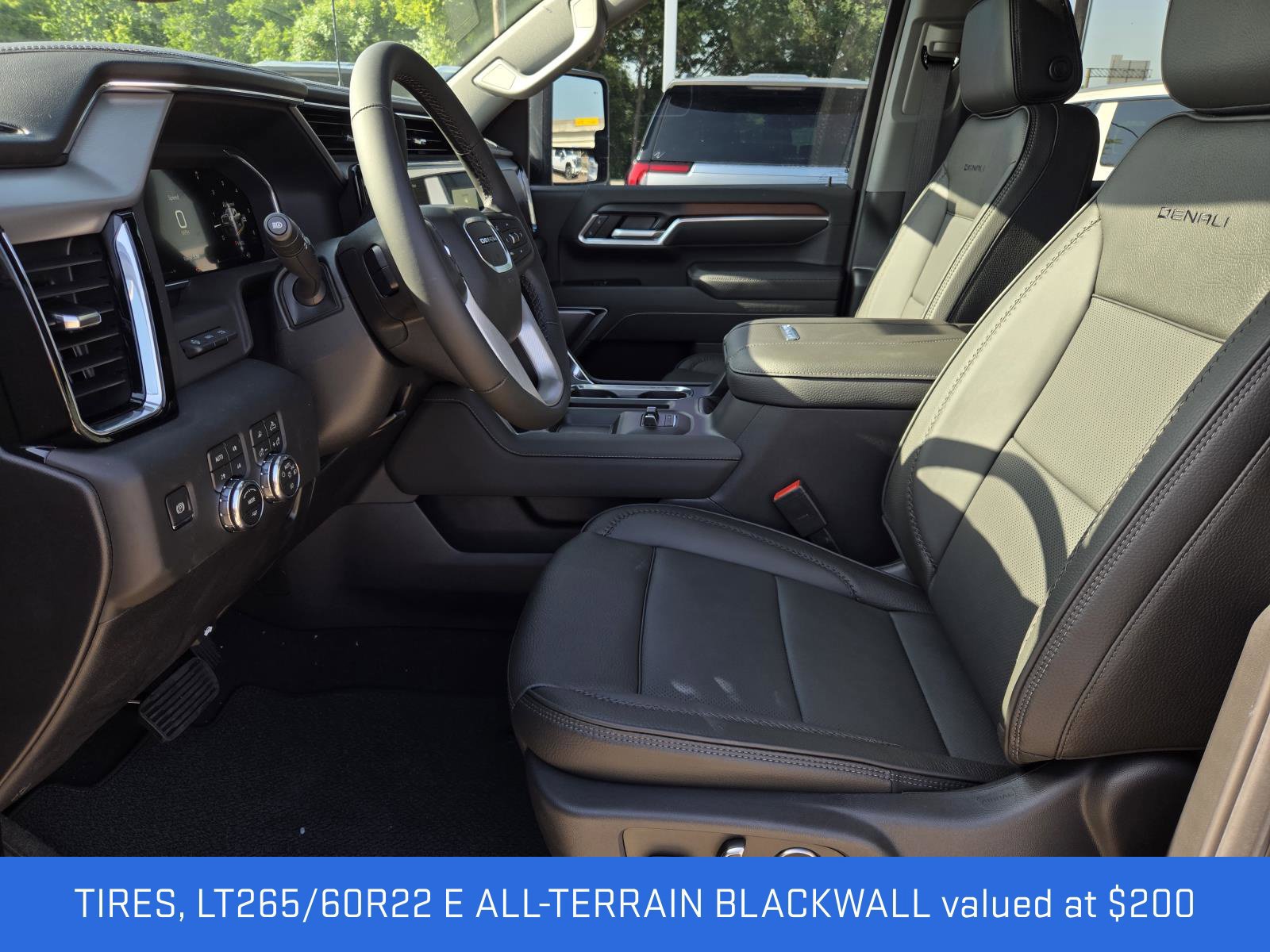 New 2026 GMC Sierra 2500 Denali w/ Technology Package AWD/4WD image 8