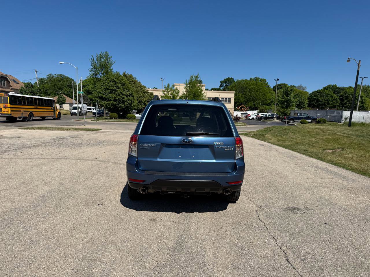 Used 2010 Subaru Forester 2.5X Limited AWD/4WD image 6
