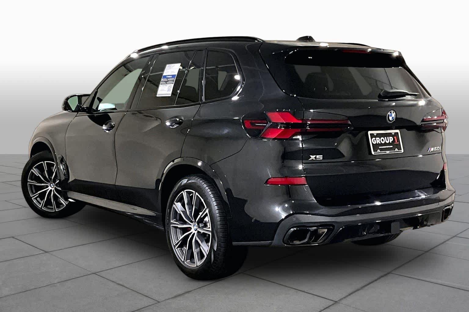 Used 2024 BMW X5 M60i AWD/4WD image 11
