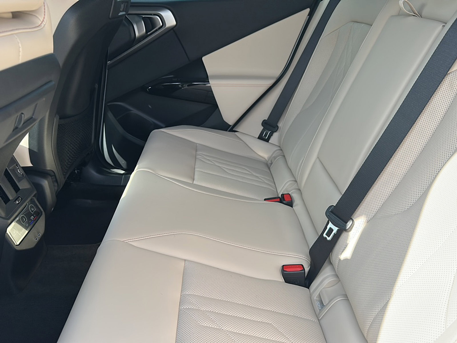 New 2026 BMW X3 xDrive30 w/ Convenience Package image 15