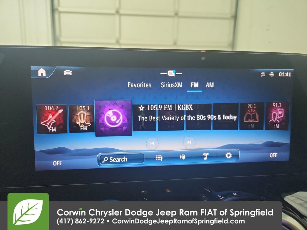 Used 2025 Mercedes-Benz GLA 250 4MATIC image 23