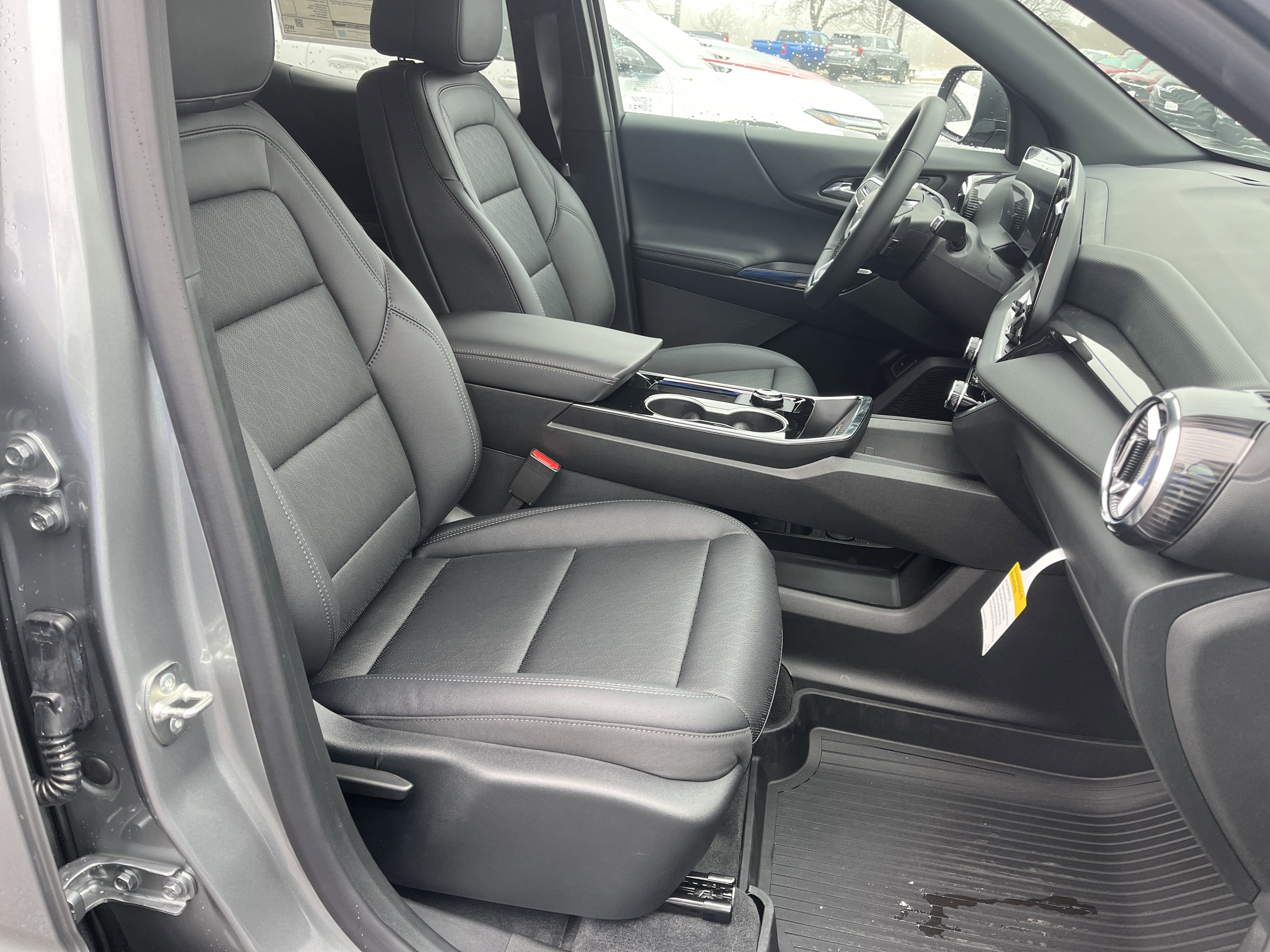 New 2026 Chevrolet Equinox LT w/ Convenience Package II image 20