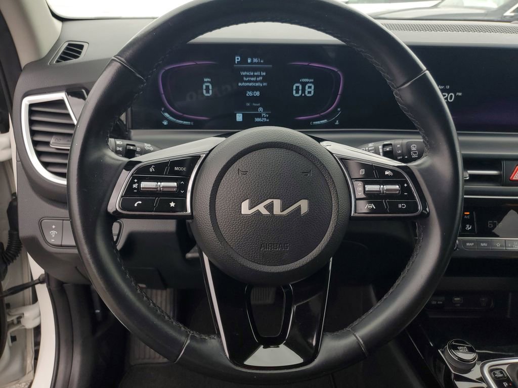 Used 2025 Kia Seltos S FWD image 19