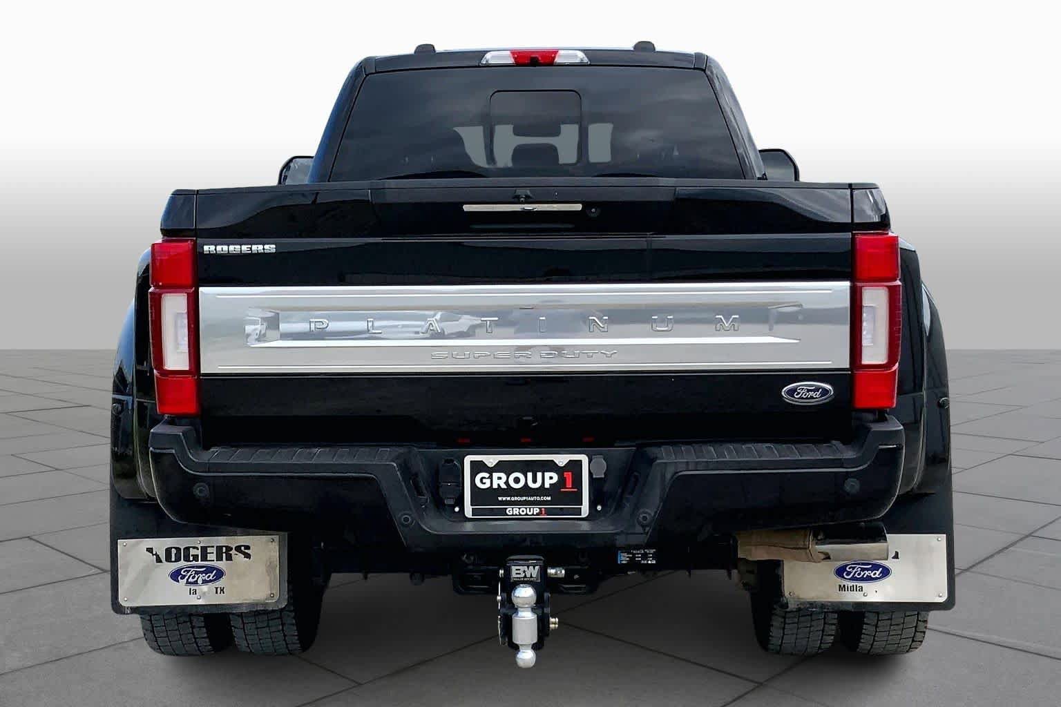 Certified 2022 Ford F450 Platinum w/ FX4 Off-Road Package AWD/4WD image 5