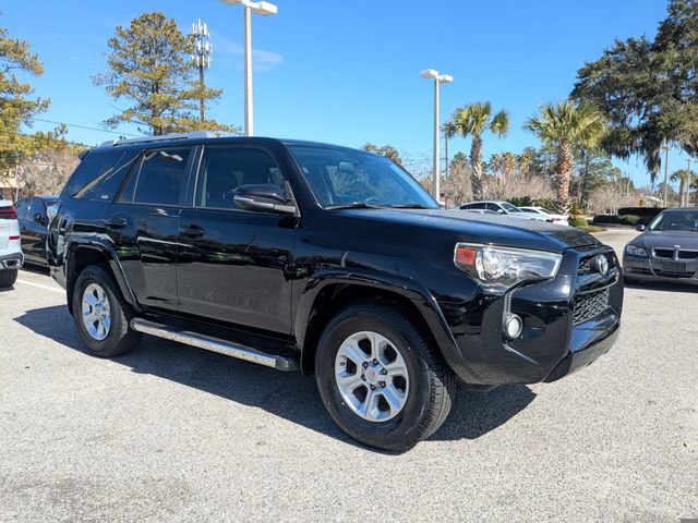 Used 2017 Toyota 4Runner SR5 Premium image 3