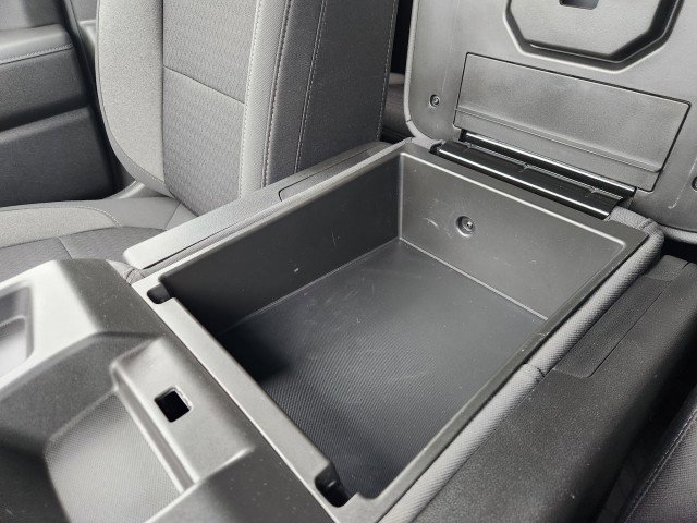 Used 2022 Chevrolet Silverado 2500 LT w/ Convenience Package image 44