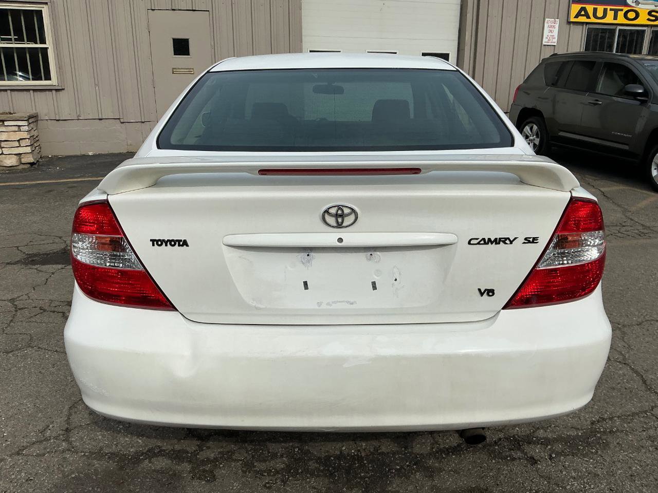 Used 2002 Toyota Camry XLE FWD image 4