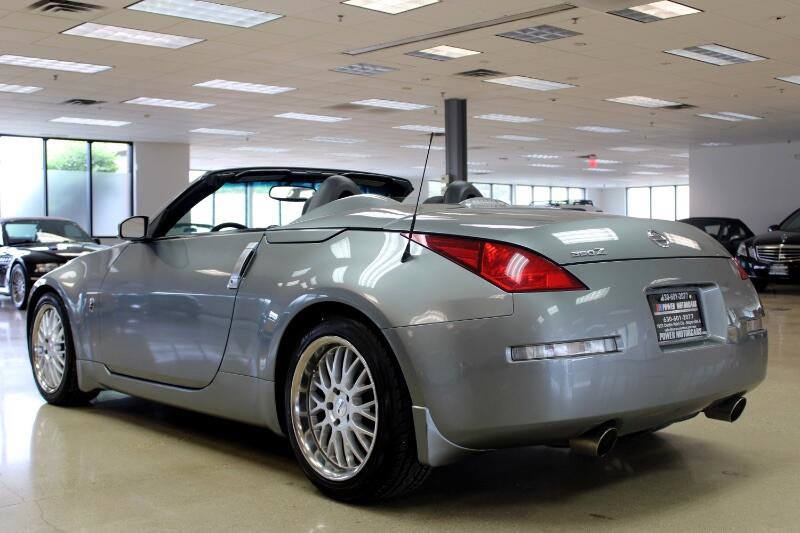 Used 2004 Nissan 350Z Touring image 26