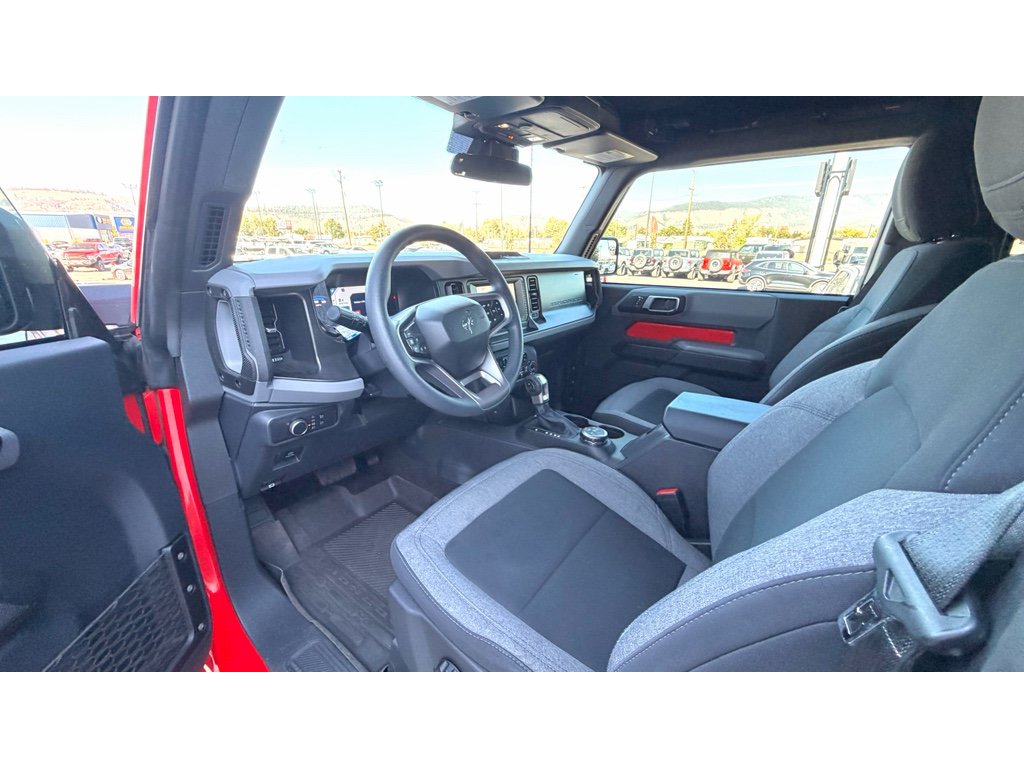 Used 2022 Ford Bronco 2-Door AWD/4WD image 15