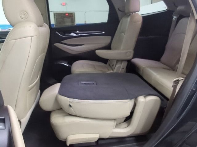 Used 2019 Buick Enclave Essence AWD/4WD image 22