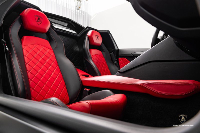 Used 2016 Lamborghini Aventador LP 700-4 image 62