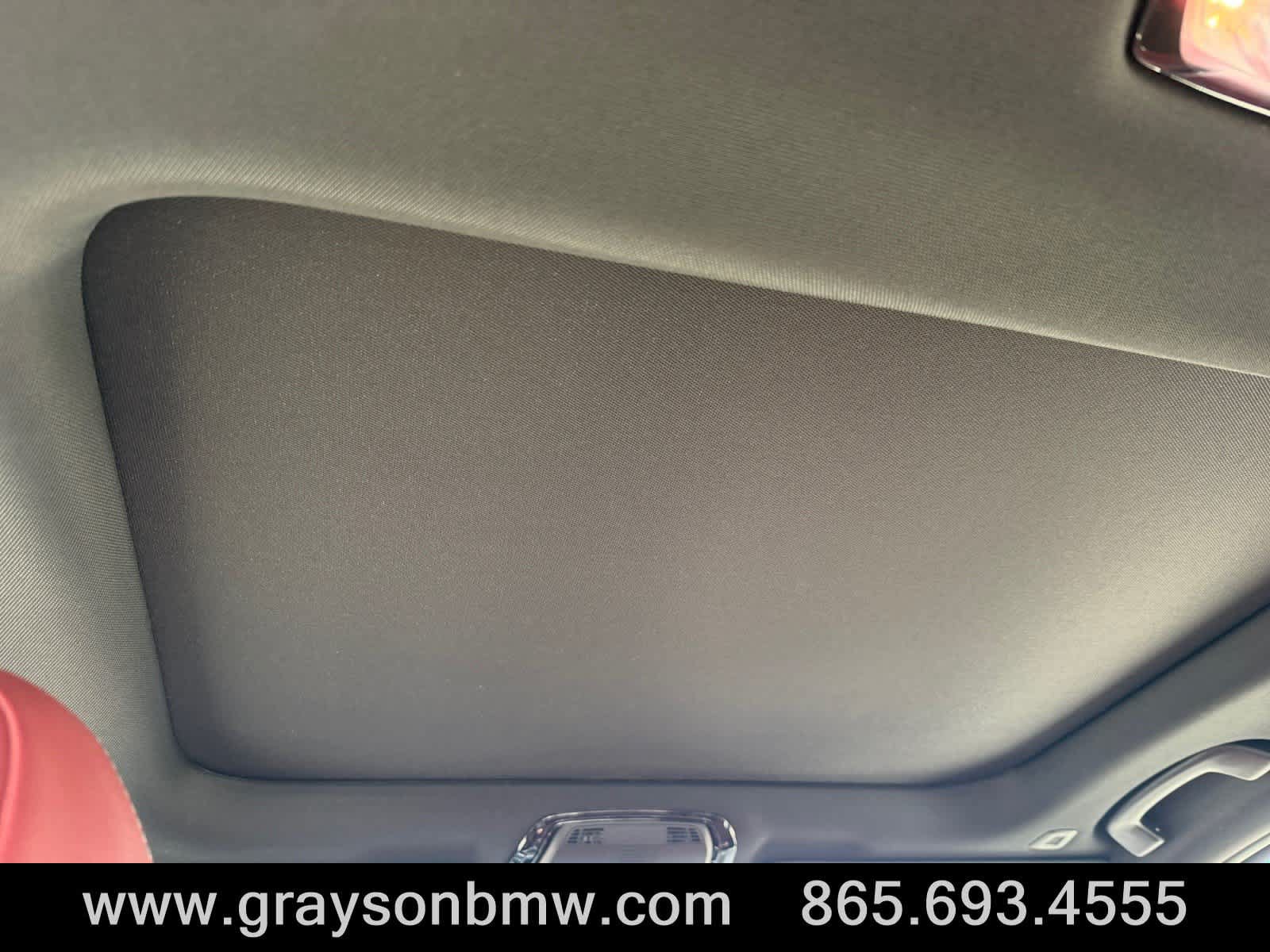 Used 2023 BMW 330i xDrive Sedan w/ Premium Package AWD/4WD image 18