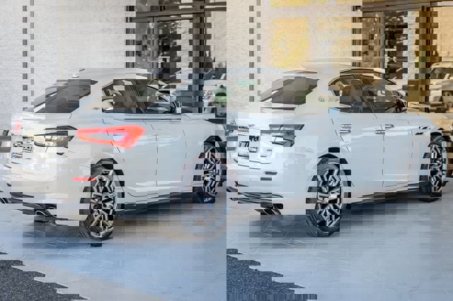 Used 2018 Maserati Ghibli image 9