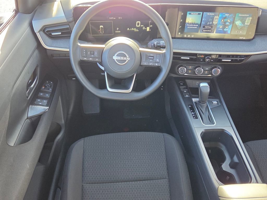 New 2026 Nissan Kicks S image 5