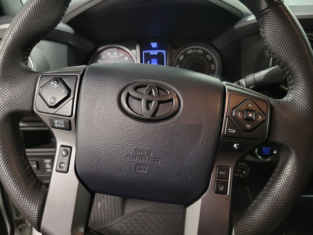 Used 2019 Toyota Tacoma TRD Pro AWD/4WD image 18