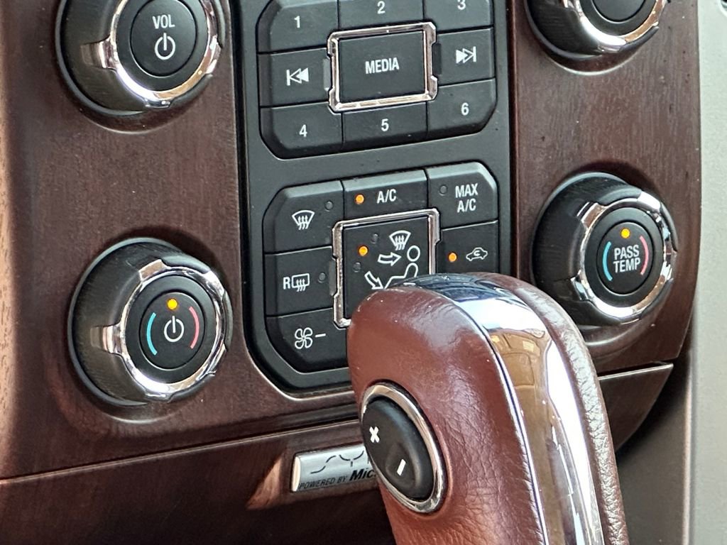 Used 2014 Ford F150 King Ranch w/ King Ranch Luxury Package AWD/4WD image 15