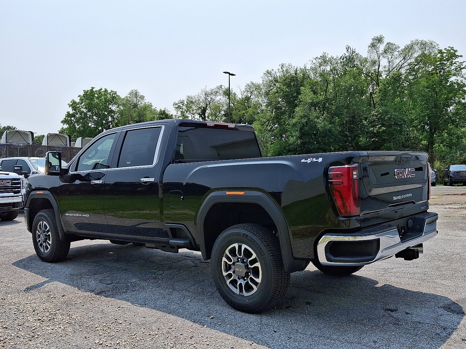 New 2025 GMC Sierra 2500 SLT image 4