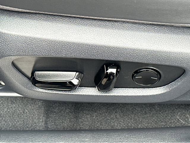 Certified 2025 Lexus RX 350h w/ Convenience Package image 28