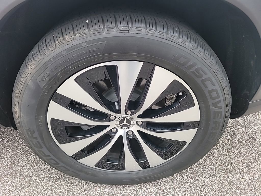 Used 2025 Mercedes-Benz GLE 350 4MATIC image 7