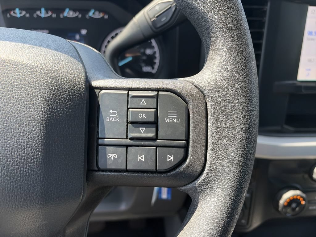 Used 2024 Ford F350 XLT w/ FX4 Off-Road Package AWD/4WD image 21