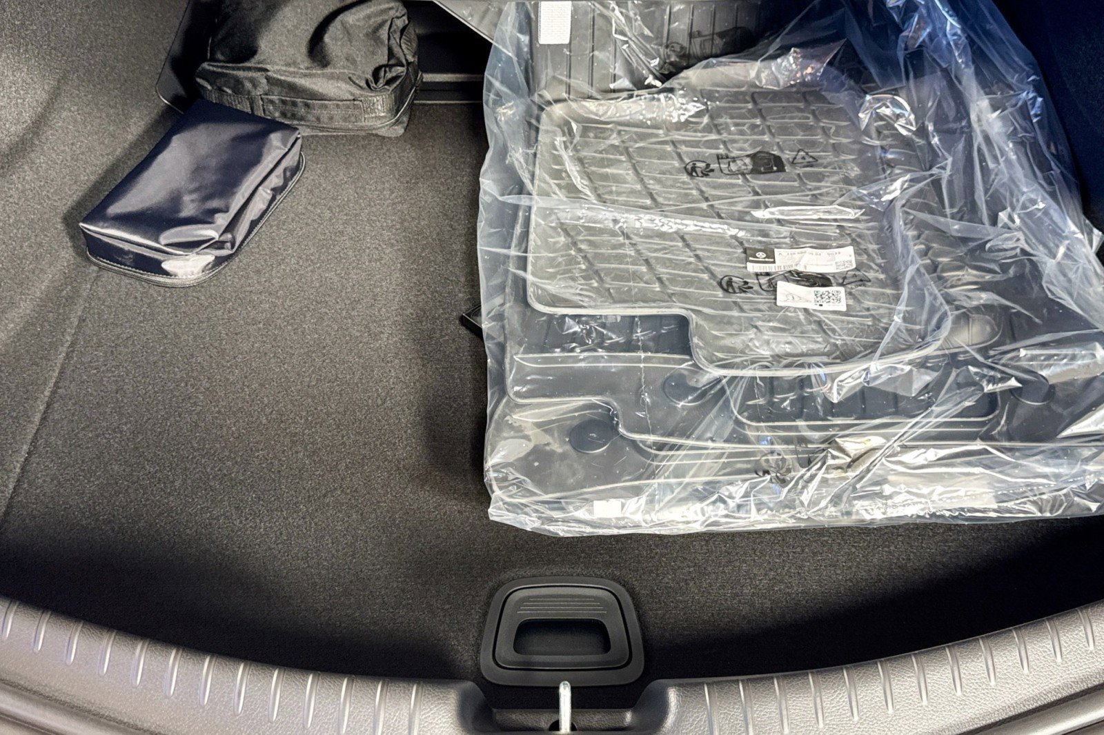 New 2026 Mercedes-Benz CLE 450 4MATIC Coupe image 23