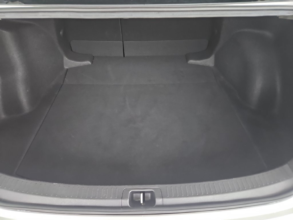 Certified 2022 Toyota Corolla LE FWD image 12