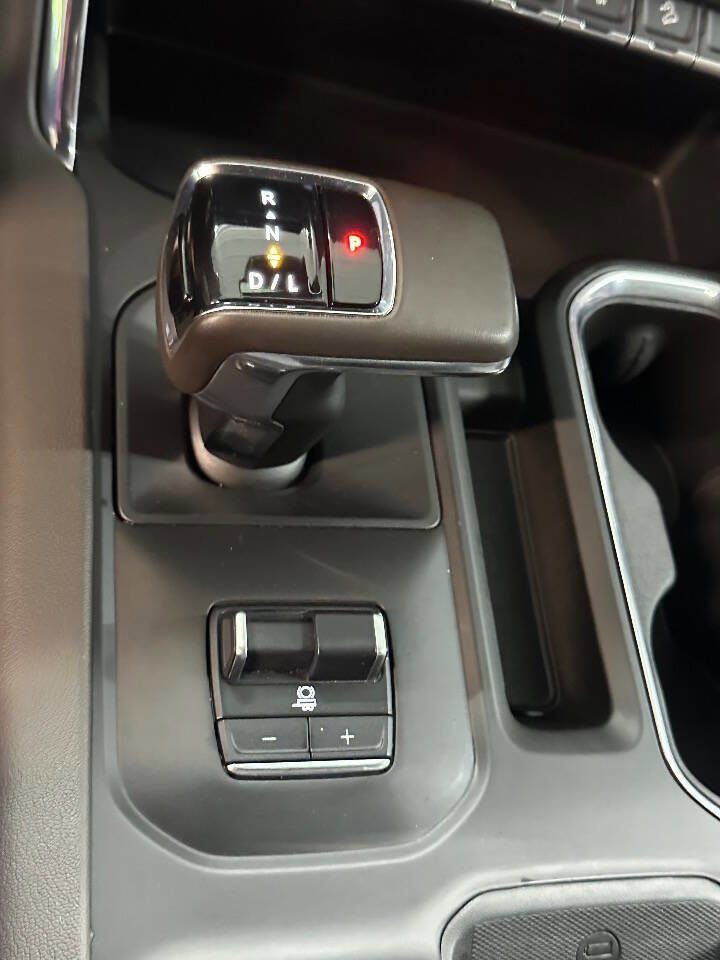 Used 2023 GMC Sierra 1500 Denali w/ Technology Package AWD/4WD image 31