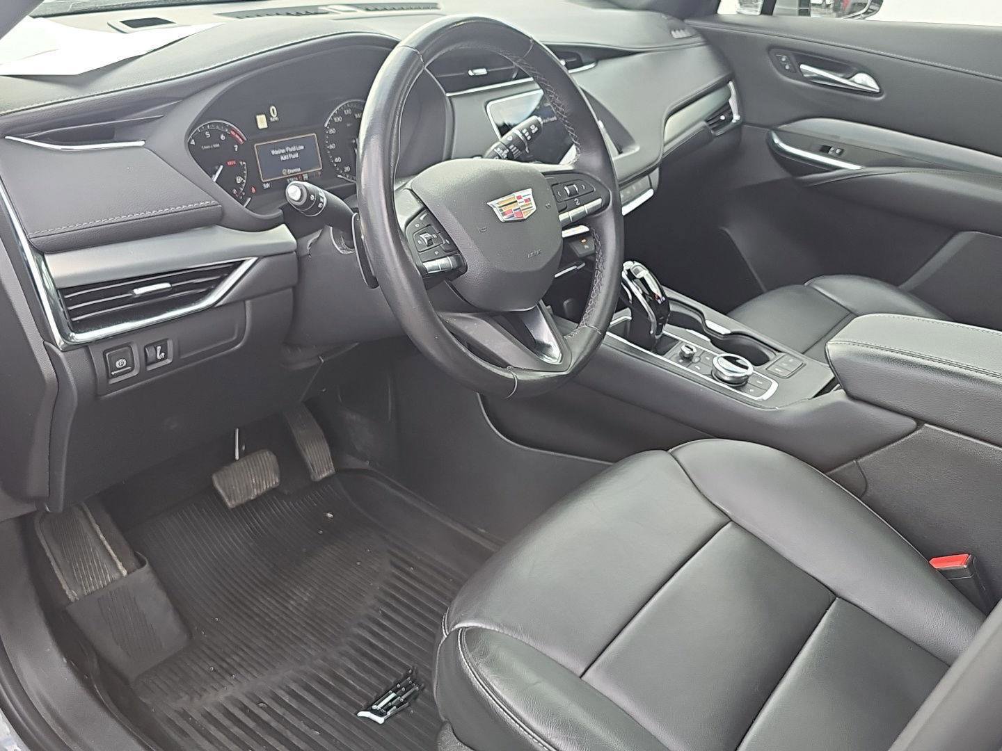 Certified 2023 Cadillac XT4 Premium Luxury AWD/4WD image 7