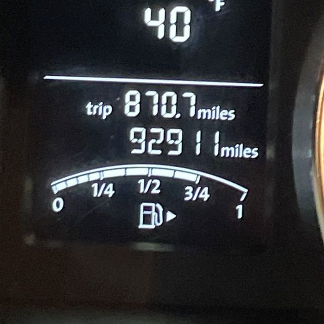 Used 2017 Volkswagen Jetta Sport image 9