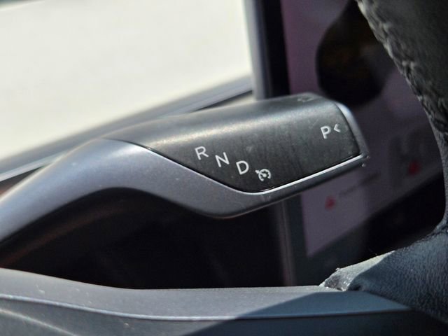 Used 2021 Tesla Model Y 2WD image 31