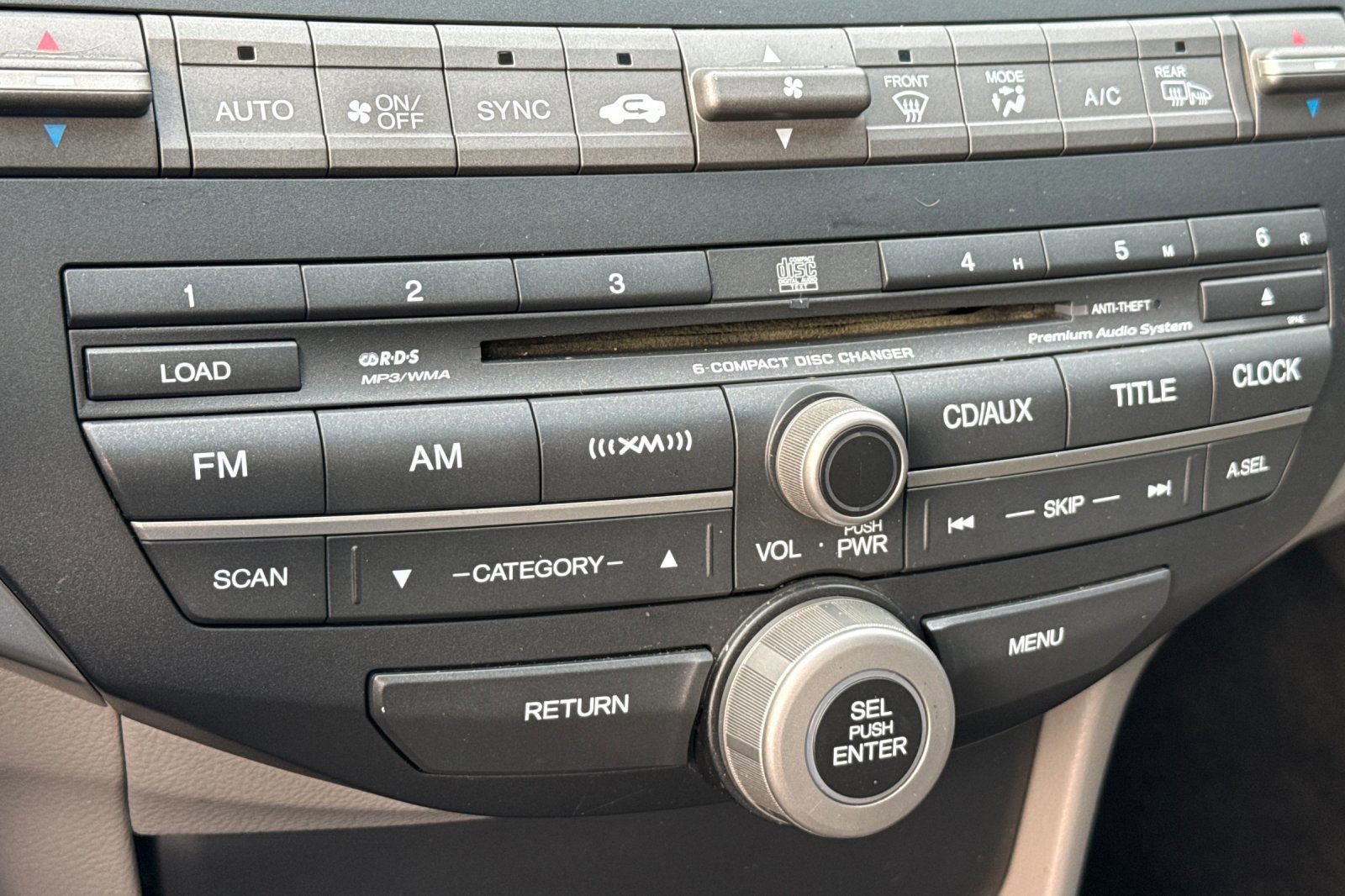 Used 2010 Honda Accord EX-L image 17