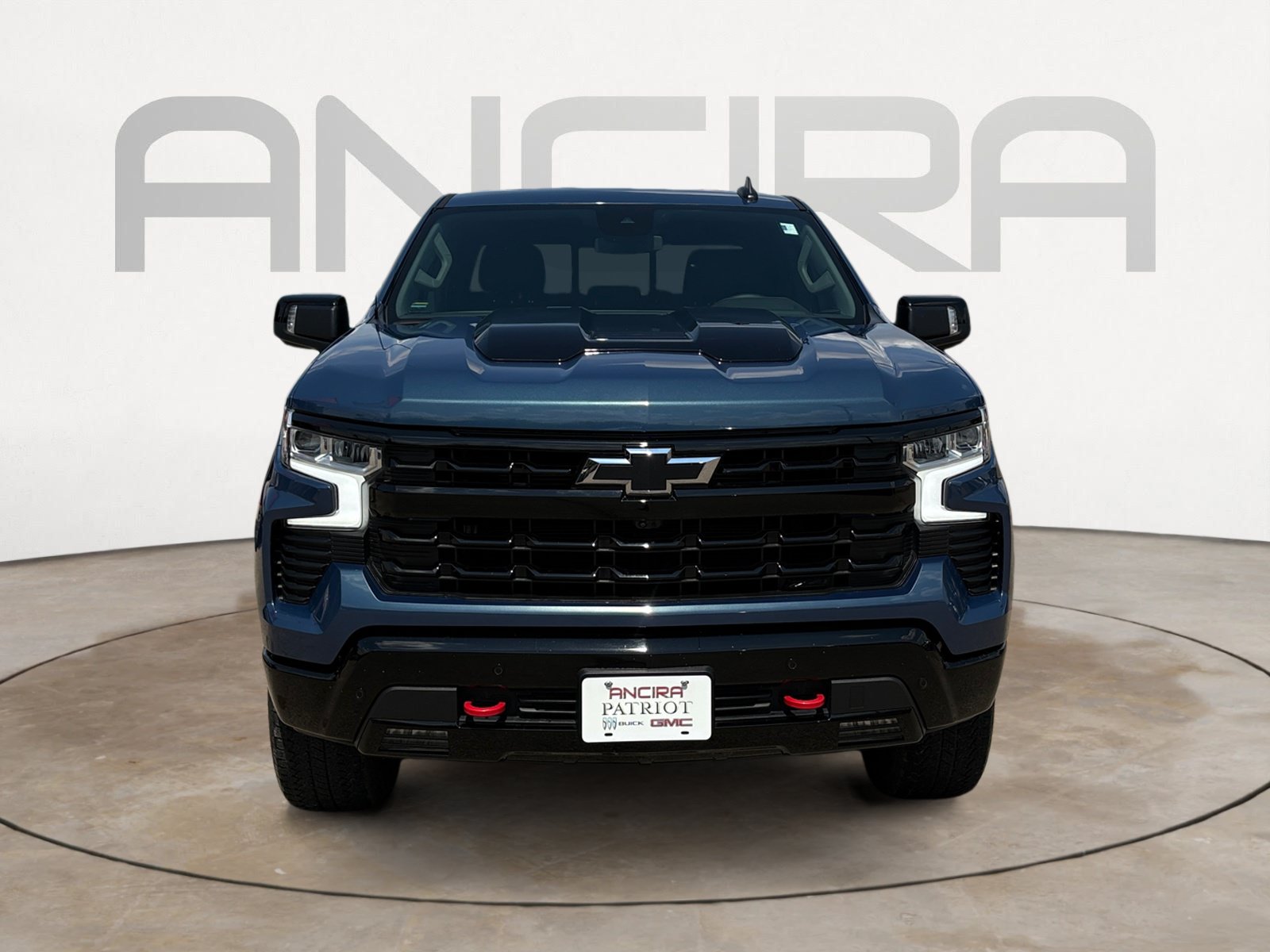 Used 2024 Chevrolet Silverado 1500 LT Trail Boss w/ LT Trail Boss Premium Package AWD/4WD image 5