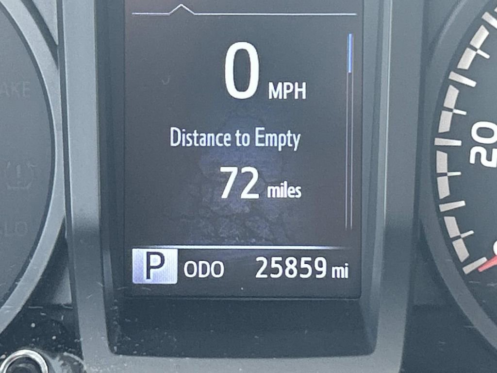 Used 2023 Toyota Tacoma SR image 28