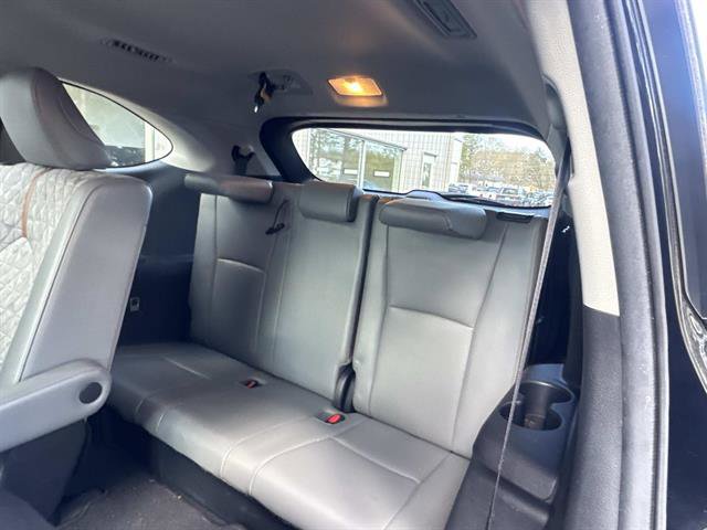 Used 2022 Toyota Highlander Bronze Edition AWD/4WD image 9