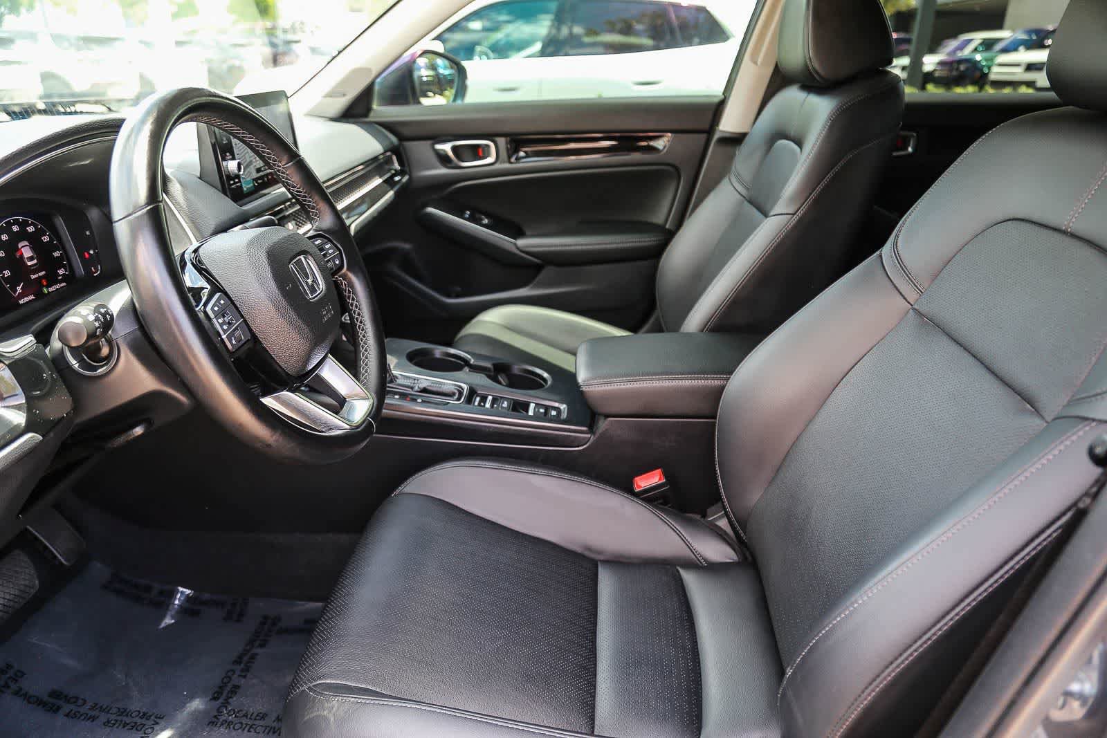 Used 2022 Honda Civic Touring image 18